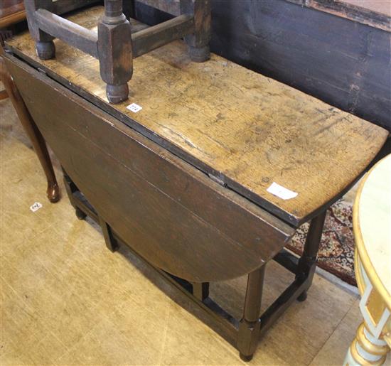 Oak oval gateleg table